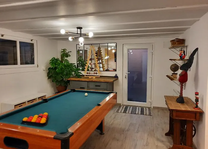 Lejlighed Avec Terrasse Et Billard